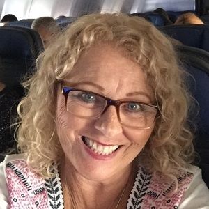 Meet your Posher, Vickie